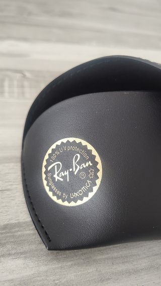 Funda Gafas Sol Ray-Ban Negra