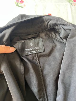 Gabardina Stradivarius Negra