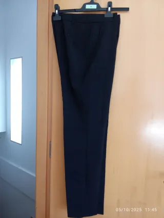 Pantalón de camarera negro talla M