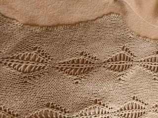 Jersey verde oliva cuello alto tricot