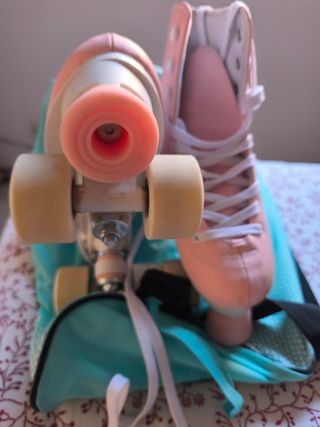 Patines de 4 ruedas color rosa talla 38