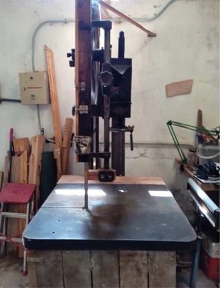 Serradora de cinta industrial