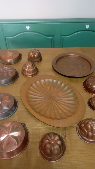Set di  14 pezzi 
oggetti in rame  originale vinta