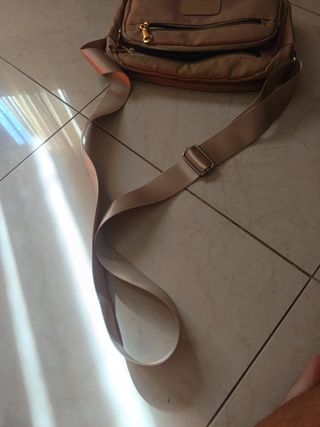 Bolso cruzado mujer color crema