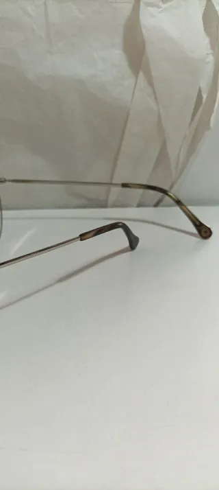 Montura de gafas con cristales graduados 