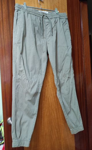 Pantalón jogger verde