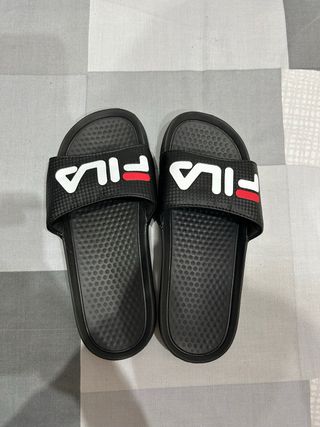 Chanclas Fila Negras