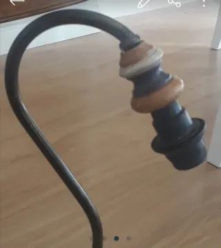 Juego 2 lámparas rústicas madera de mesa. 