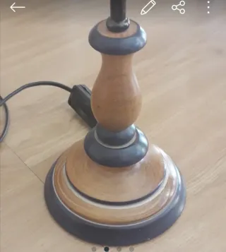 Juego 2 lámparas rústicas madera de mesa. 