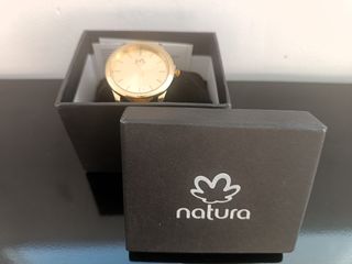 Reloj Natura Dorado Minimalista - ¡A Estrenar!