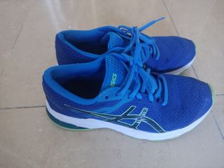 Zapatillas ASICS Azules y Verdes