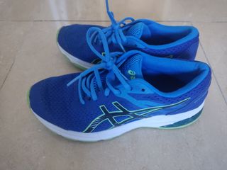 Zapatillas ASICS Azules y Verdes