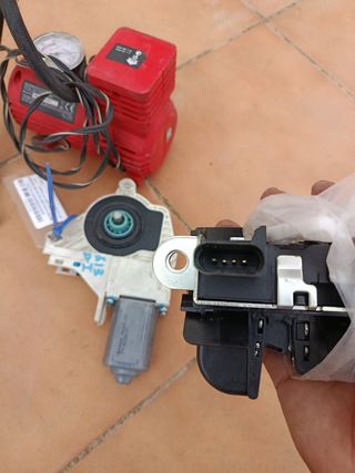Cerradura Seat Altea XL 2011