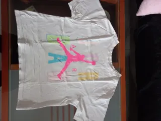 Maglie e felpe pirex e Jordan