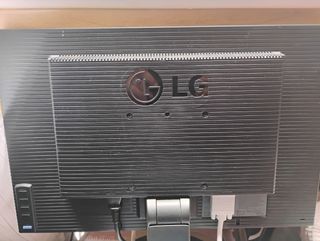Monitor de pantalla Plana LG , recoger en Cornellá