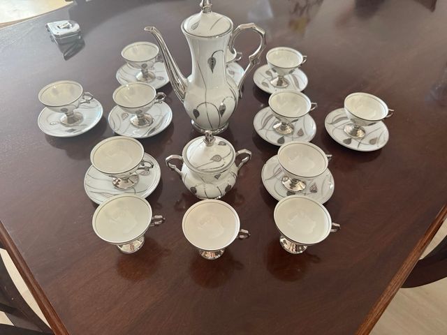 Set tazze in porcellana