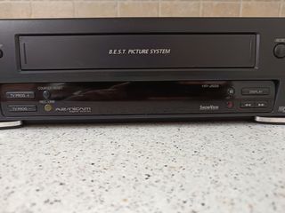 Videograbadora VHS JVC HR-J658EH