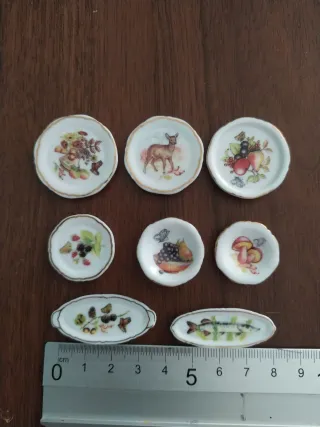 3€ unidad Platos miniatura decorados