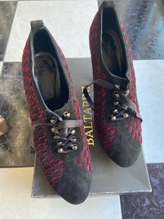Zapatos Baltarini Talla 38 Negro/Rojo