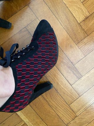 Zapatos Baltarini Talla 38 Negro/Rojo