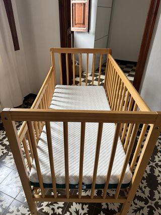 Cuna bebé de haya + colchón Volana Lémur.