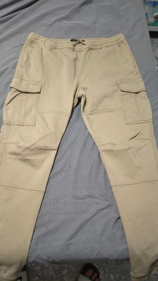 Pantalones Cargo Beige