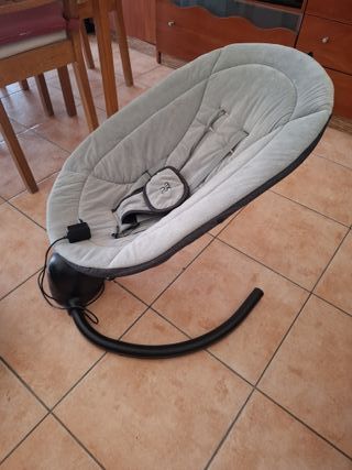 Mecedora musical para bebés