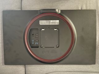 Monitor gaming LG Ultragear 27” 144Hz 