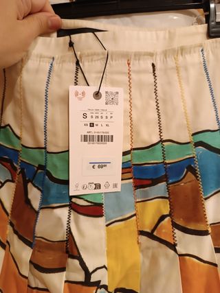 Falda Zara tablas estampada S