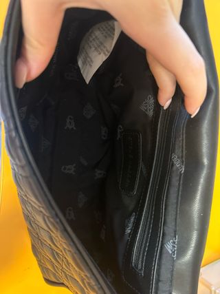 Borsa Steve Madden nera trapuntata con lucchetto