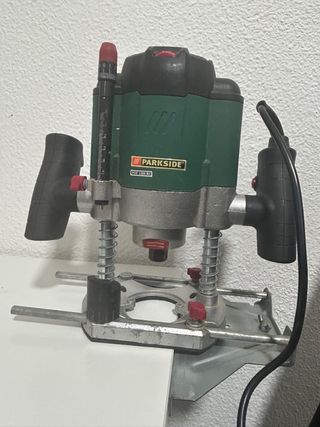 Fresadora Parkside POF 1200 B2