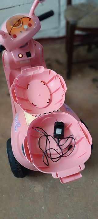 Moto Eléctrica Infantil Rosa recargable 