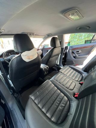 Volkswagen Passat CC 2010