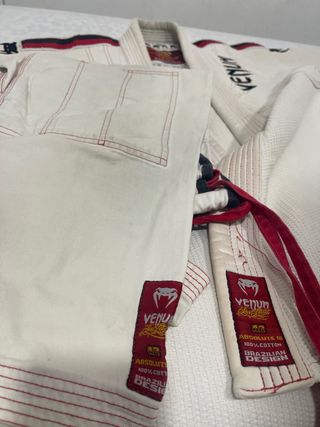 Kimono Jiu Jitsu Venum Absoluto 