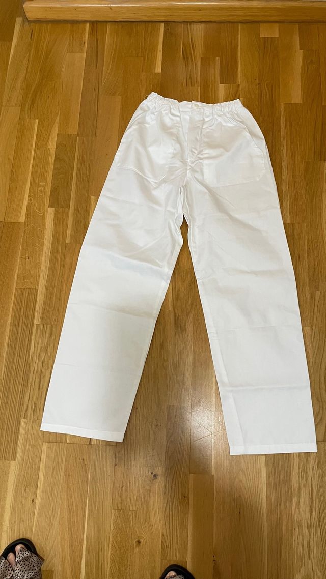 Pijama sanitario blanco