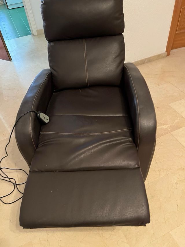 Sillón reclinable de piel