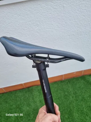 Sillín de Bicicleta specialitzed  phenom carbón 
