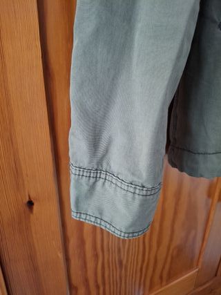 Parca H&M Verde kaki
