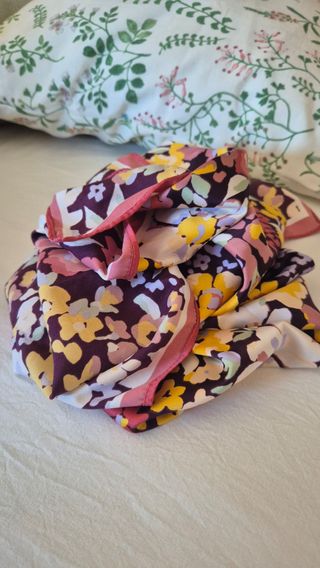 Pañuelo estampado floral Mango