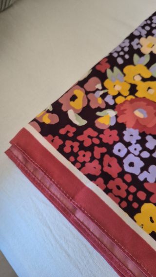Pañuelo estampado floral Mango