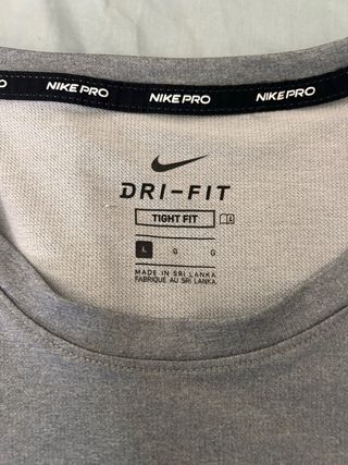 Camiseta Nike Pro Dri-Fit Gris Talla S