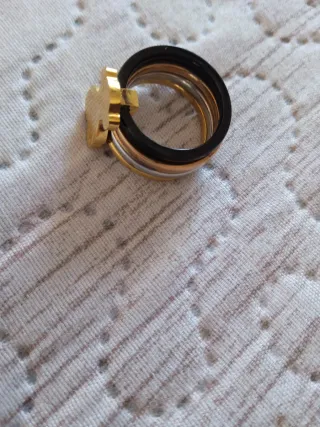 Anillo Tous Cuádruple Negro y Dorado