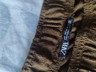 Conjunto Zara Verde Oliva Talla M. Es ancho 