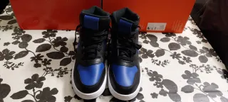 Nike Air Jordan Azul Retro a estrenar 