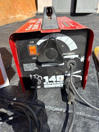 Máquina Soldar Einhell 140A + Casco Auto