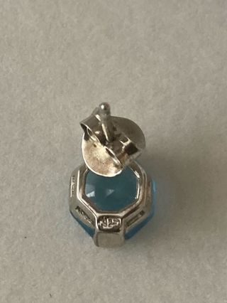 Conjunto de pendientes y colgante de Mckenzie