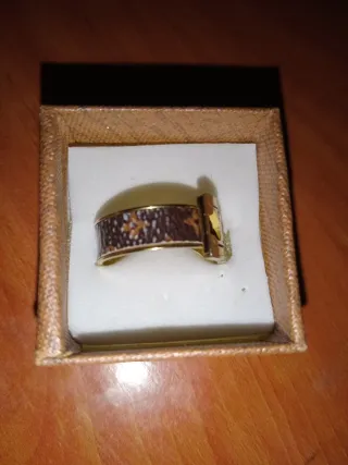 Anillo Louis Vuitton Dorado