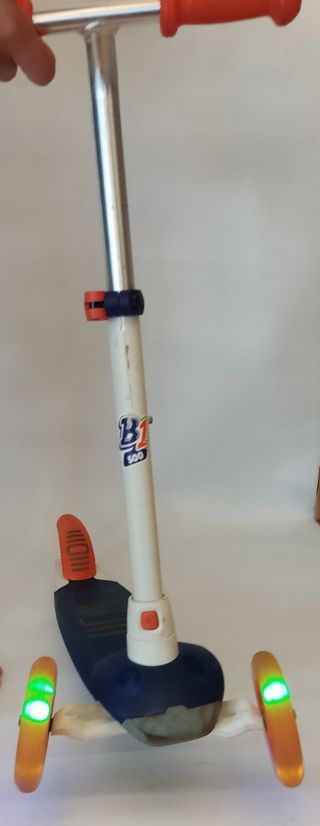 Patinete Infantil Oxelo JUNIOR B1-500 con Luces