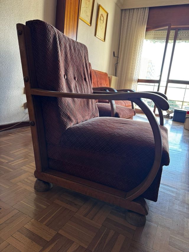 Sofá y sillón vintage tela y madera. 