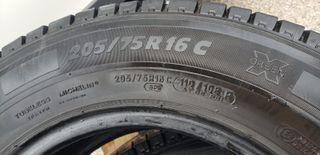 Neumático Michelin 205/75R16C 110/108R